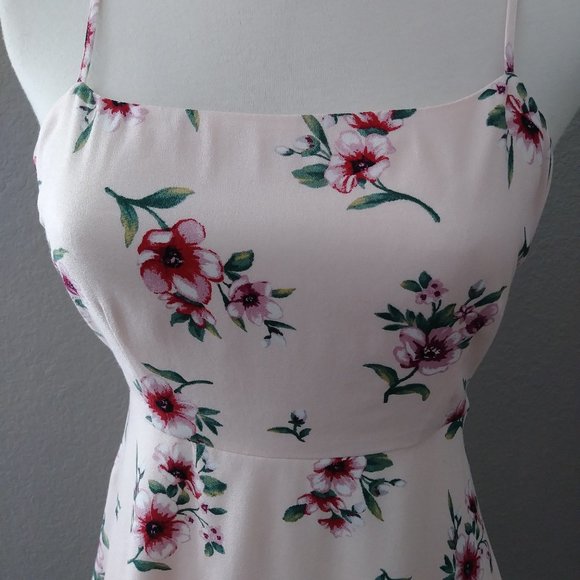 Forever 21 Summer Floral Open Back Tie Dress Small - Picture 2 of 9